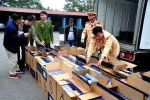 Phó Thủ tướng biểu dương lực lượng CSGT Bình Dương truy bắt thuốc lá lậu