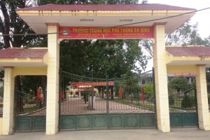 Thanh Hóa: Kỷ luật hiệu trưởng cho nghỉ học trong ngày chính khóa để đi “giao lưu”
