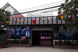 Quốc Oai (Hà Nội): Karaoke Phương Linh “thách thức” chính quyền?