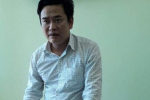 Trao tặng bằng khen cho "người hùng" nhảy xuống sông cứu cô gái tự tử