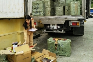 Thanh Hóa: Bắt giữ 5 tấn pháo điện không giấy tờ hợp lệ