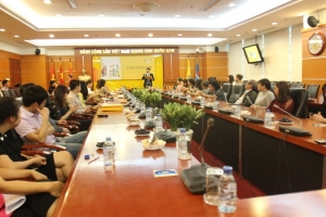 6 khách hàng PVcomBank may mắn trúng TV QLED Samsung