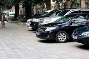 Từ 1/5, TP. HCM thí điểm khoán kinh phí sử dụng xe công