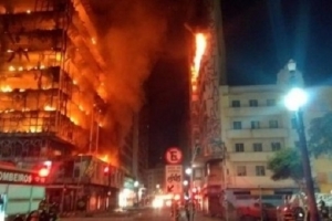 Brazil: Sập nhà 26 tầng do hỏa hoạn