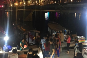 Hiểm họa từ thuyền rồng 'chui' trên sông Hương