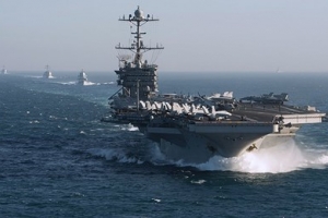 Dàn tiêm kích trên tàu sân bay USS Harry S. Truman bắt đầu không kích IS ở Syria