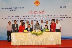 Bộ LĐ-TB&XH và Bộ Y tế ký kết tăng cường chăm sóc sức khỏe nhân dân