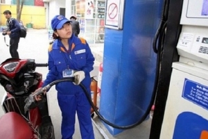 Giá xăng, dầu tăng mạnh từ chiều nay