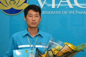 Bộ trưởng GTVT gửi thư khen nhân viên trả khách 1,1 tỷ đồng