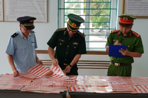 Quảng Ninh: Bắt giữ gần 2.000 tem phụ tùng giả mạo nhãn hiệu