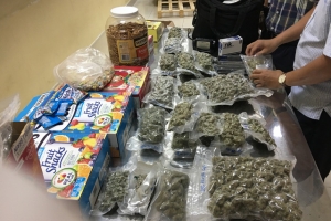 Hải quan Tân Sơn Nhất phát hiện 4 kg cần sa đưa từ nước ngoài về