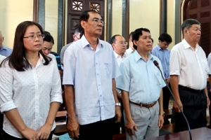 Nguyên Chủ tịch Ngân hàng MHB cùng 16 đồng phạm hầu tòa