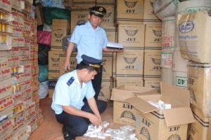 Phát hiện và thu giữ hơn 50.000 bao thuốc lá lậu