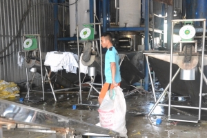 BQL An toàn thực phẩm TP Đà Nẵng: Phát hiện cơ sở sản xuất đá viên không đảm bảo vệ sinh