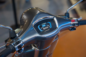 Xe máy điện Vespa Elettrica sẽ được bán ngay cuối tháng 10