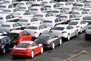 EU sẽ đáp trả bằng thuế nếu Mỹ áp thuế 25% với xe ôtô nhập từ châu Âu