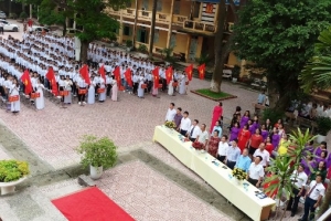 Trường THPT Bình Xuyên: Khai giảng năm học mới với phương châm 'Tự giác, Tự chủ và Sáng tạo'