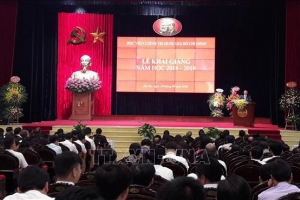 Tổ chức các lớp bồi dưỡng cán bộ cao cấp, chuẩn bị nhân sự cho Đại hội XIII của Đảng