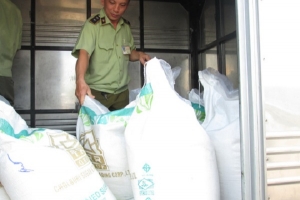 Tăng cường chống buôn lậu, gian lận thương mại trong sản xuất, vận chuyển và kinh doanh đường