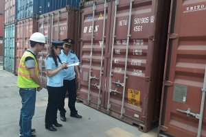 Quảng Ninh: Bắt 7 vụ/ 7 đối tượng vận chuyển trái phép thực phẩm trong dịp Tết Trung thu