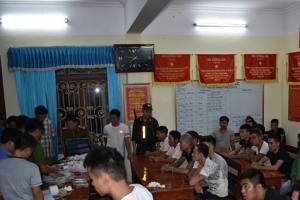 Ninh Bình: Đột kích trại gà, bắt giữ 34 đối tượng đánh bạc