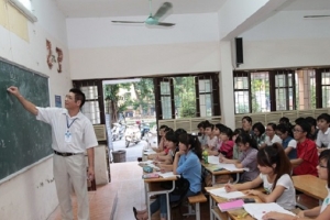 Đề xuất Tiếng Anh là môn bắt buộc trong đào tạo cao đẳng, trung cấp nghề