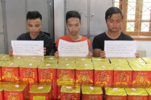 Nghệ An: Bắt giữ 3 đối tượng mua bán gần 2 tạ pháo nổ