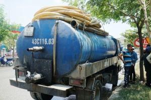 Đà Nẵng: Xử phạt gần 400 triệu vì xả cặn nhớt ra môi trường