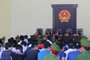 Cùng tội danh nhưng mức án của hai “ông trùm” đánh bạc khác nhau vì sao?