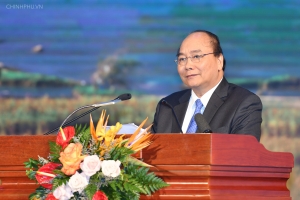 Thủ tướng mong các nhà đầu tư giúp Cao Bằng 'không cao hơn thì cũng phải bằng'