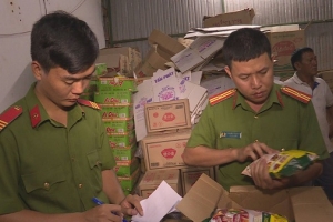 Đắk Lắk : Phát hiện và thu giữ hơn 10 tấn bột ngọt, bột nêm giả