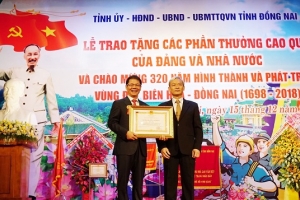 Ông Trần Bá Dương và THACO được tặng Huân chương Lao động hạng Nhất