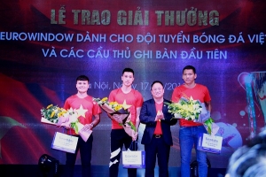 Lễ vinh danh của Erowindow dành cho đội tuyển Việt Nam