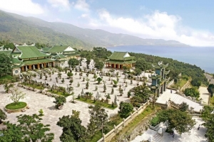 Đà Nẵng: Quốc vương Campuchia viếng thăm chùa Linh Ứng