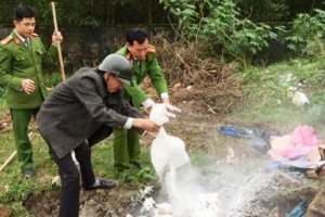 Hà Tĩnh: Chặn đứng lô hàng lậu được vận chuyển xuyên tỉnh