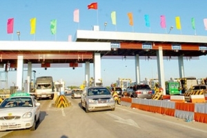 Bắt 5 lãnh đạo có hành vi trốn thuế tại trạm thu phí cao tốc TP.HCM-Trung Lương