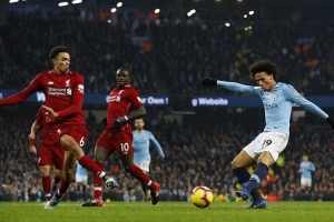 Đánh bại Liverpool, Man City chấm dứt chuỗi trận bất bại của đối thủ