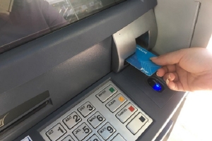 Hơn 25 triệu thẻ ATM phải chuyển sang thẻ chip vào cuối năm 2019