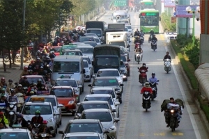 Hà Nội: Xử lý nghiêm phương tiện cá nhân lấn làn buýt nhanh BRT