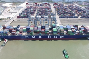 Cảng quốc tế Cái Mép đón thành công tàu vận tải lớn hàng đầu thế giới