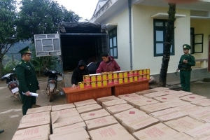 Cao Bằng: Bắt giữ 1.350kg pháo nổ Trung Quốc sản xuất