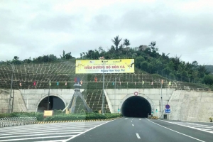 Nới mức phí tối đa BOT qua hầm đường bộ