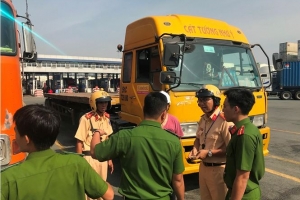 Bị phát hiện dương tính với ma túy, nhiều tài xế cảng Cát Lái vẫn tìm cách chối