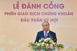 Đánh cồng phiên giao dịch đầu xuân, Thủ tướng nhắn nhủ thay đổi tư duy chứng khoán