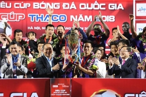 Hoàng Vũ Samson lập cú đúp, CLB Hà Nội giành Siêu Cúp 2018