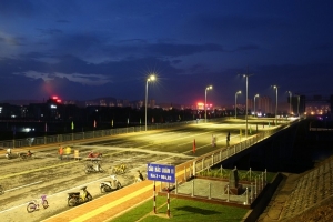 Cầu Bắc Luân II nối Việt Nam - Trung Quốc chuẩn bị thông quan trong tháng 3 tới