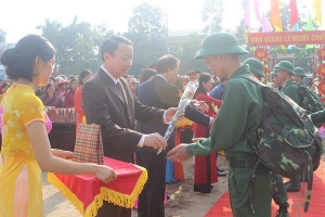 Lạng Sơn: Gần 1.400 thanh niên ưu tú lên đường nhập ngũ