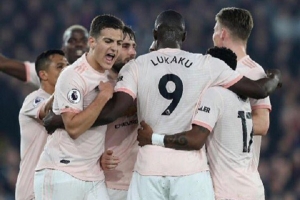 MU thắng 3 – 1 trước Crystal Palace trong ngày Romelu Lukaku lập cú đúp