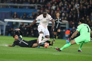Lukaku tỏa sáng, MU lội ngược dòng lịch sử trước PSG tại vòng 1/8 Cup C1