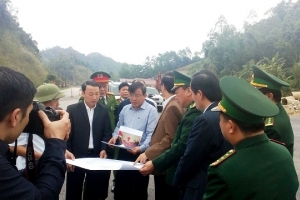 Lãnh đạo tỉnh Lạng Sơn kiểm tra tiến độ thực hiện tuyến đường phục vụ XNK